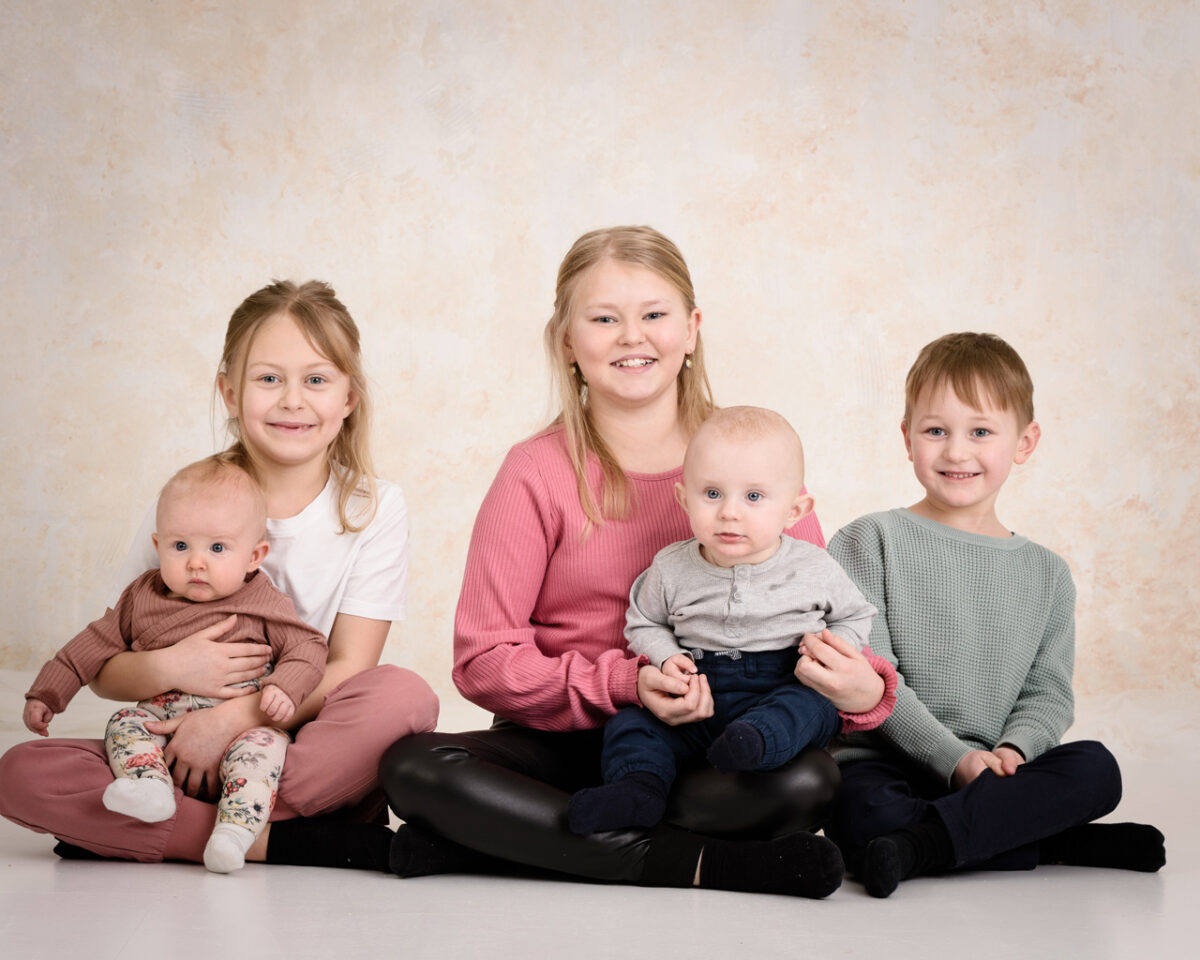 Släktporträtt hos fotograf
